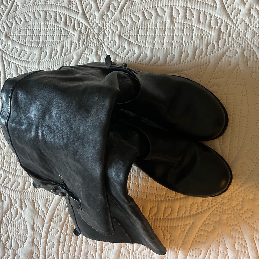 Black Leather Knee-High Boots - Picture 3 of 3